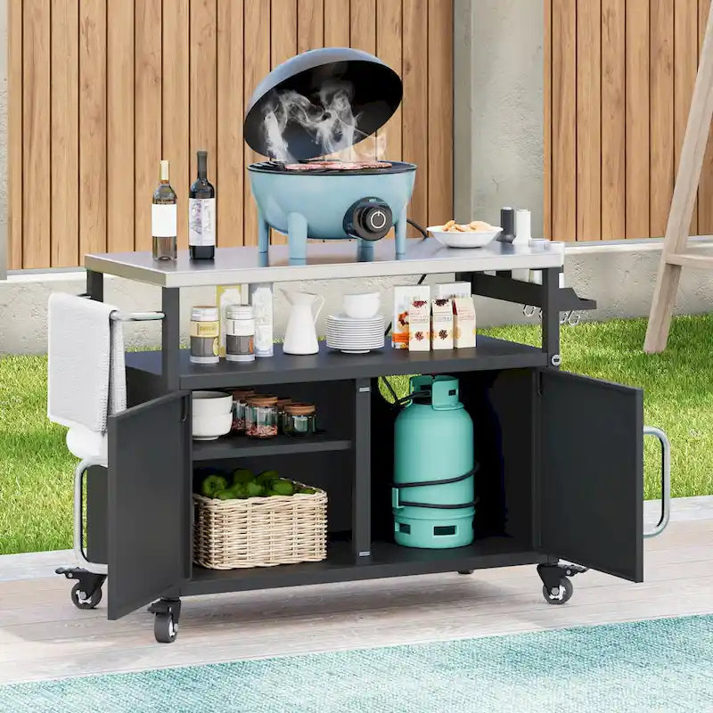 Ilot de cuisine extérieur avec plateau en acier inoxydable, table de chariot de barbecue en métal avec armoire de rangement - S.O.