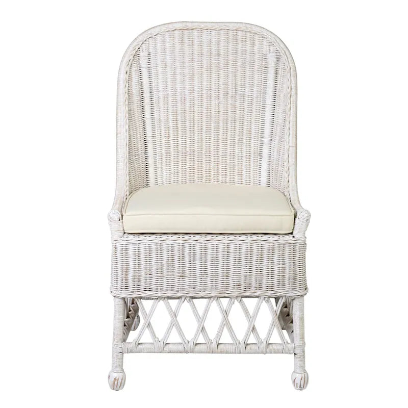 Chaise d'appoint de salle à manger capitonnée en rotin naturel par East at Main