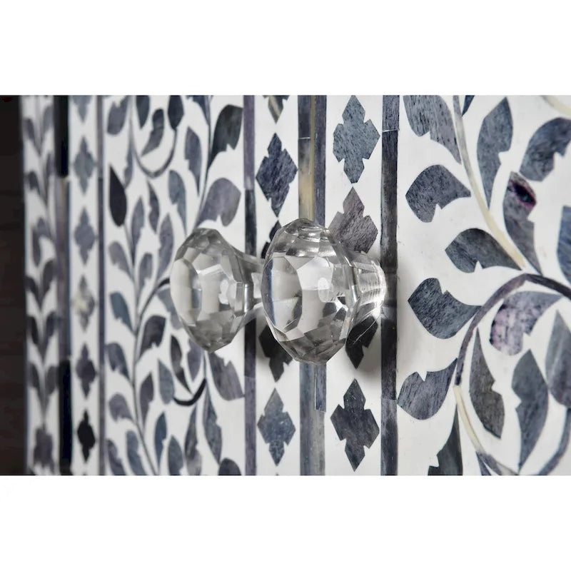 Meuble d'appoint incrusté d'os Firoz de Steve Silver