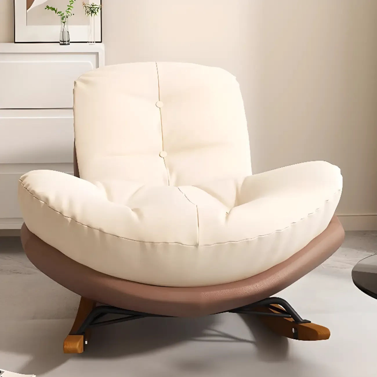 Fauteuil à bascule scandinave rembourré avec ottoman en option