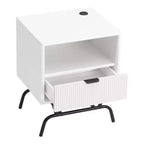 Table d'appoint moderne avec ports USB, 1 tiroir et étagère ouverte, noir et vert, 45,7 cm L
