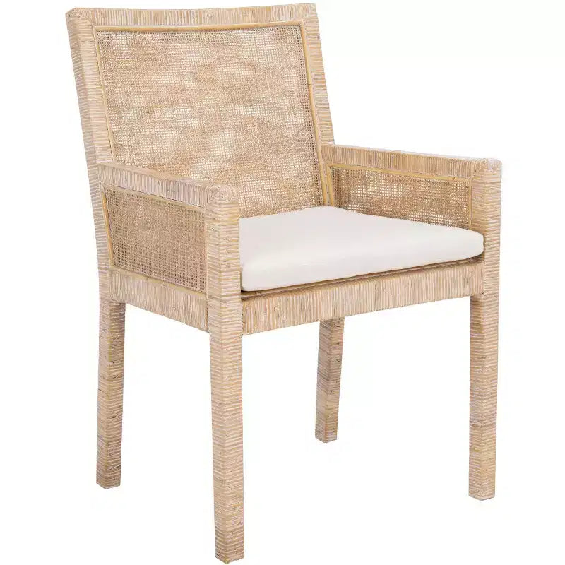 Fauteuil d'appoint Sarai rembourré, dossier capitonné, pieds dorés, pour salon et chambre