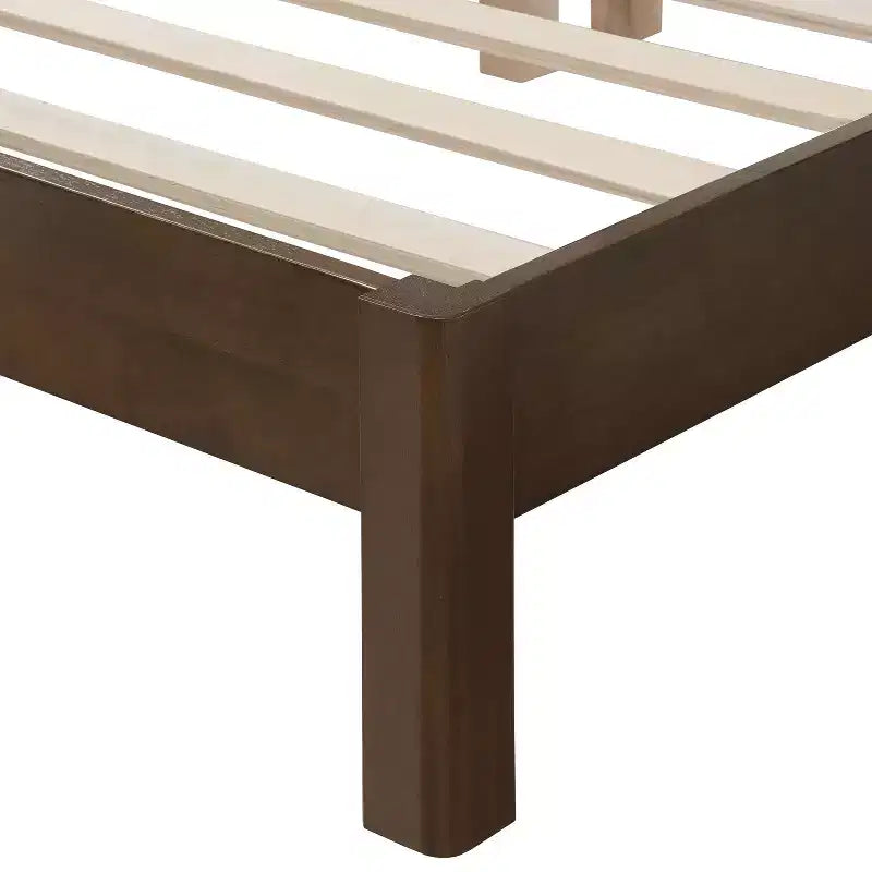 Lit plateforme Queen Belna avec revêtement en tissu bouclette, sommier tapissier non requis
