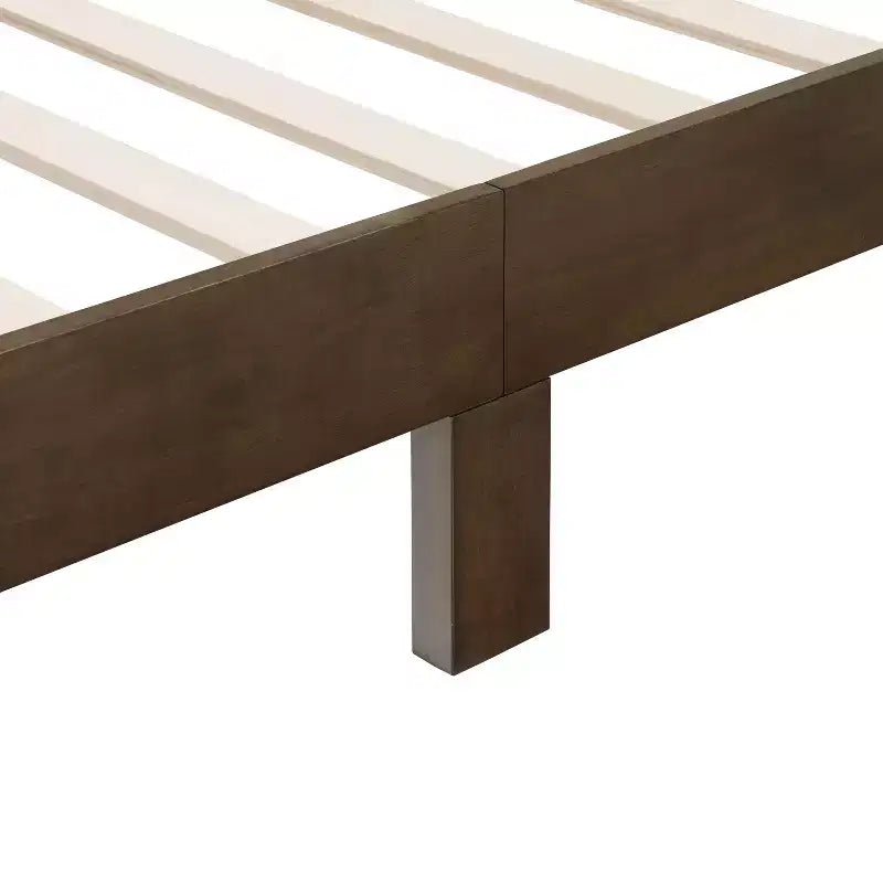 Lit plateforme Queen Belna avec revêtement en tissu bouclette, sommier tapissier non requis