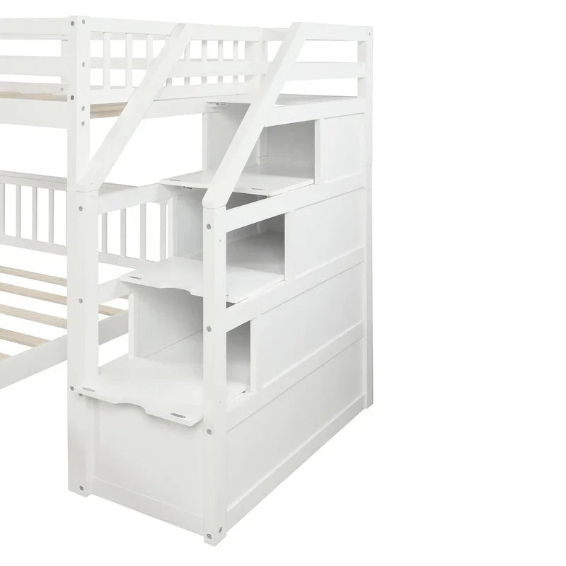 Lit mezzanine double sur lit double en bois avec escalier, balustrades hautes et échelle