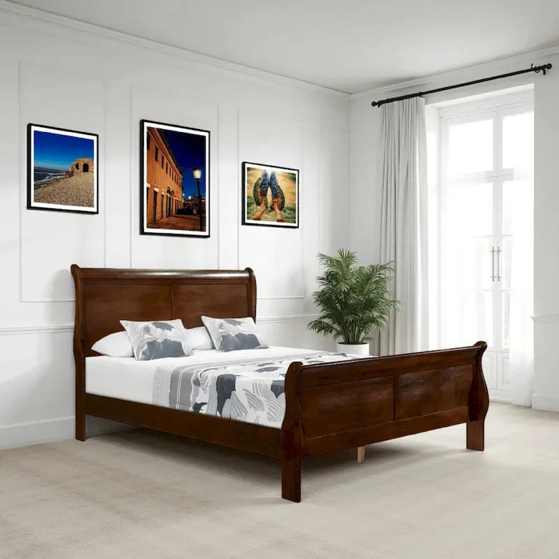 Lit traîneau Queen traditionnel, cadre en bois, finition cerisier brun riche