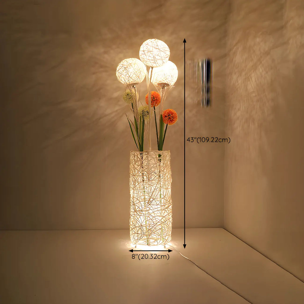 Lampadaire LED en rotin à brancher pour salon